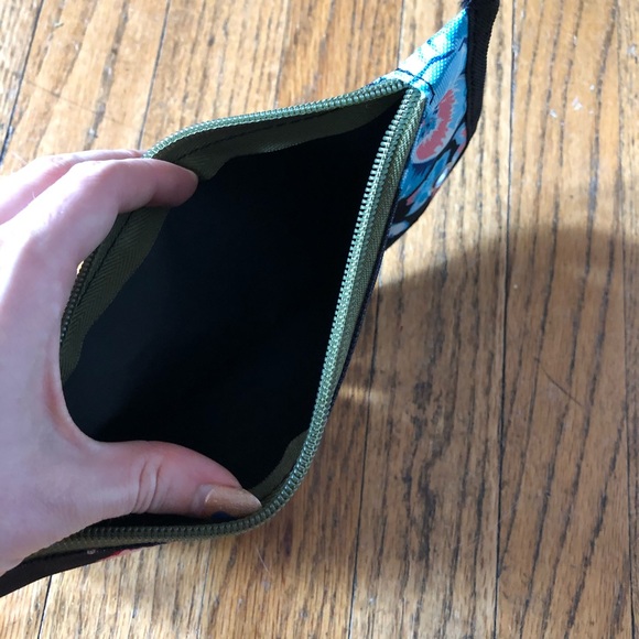 Herschel Repur Case - Picture 6 of 6